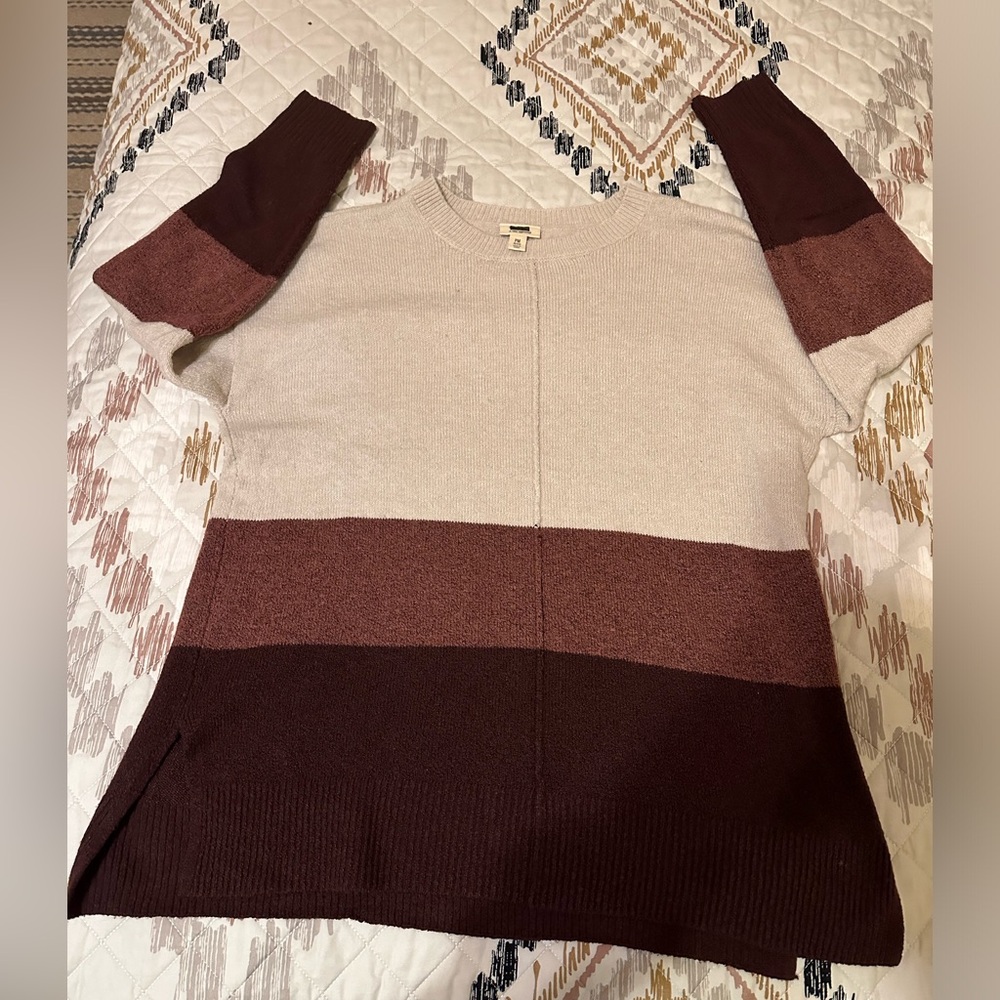 Ana Long Sleeve Colorblock Oversized Lounge Sweater Size‎ MP In Beige. NWOT